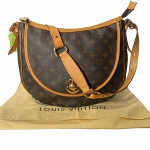 Louis Vuitton Shoulder bag monogram Tulum GM